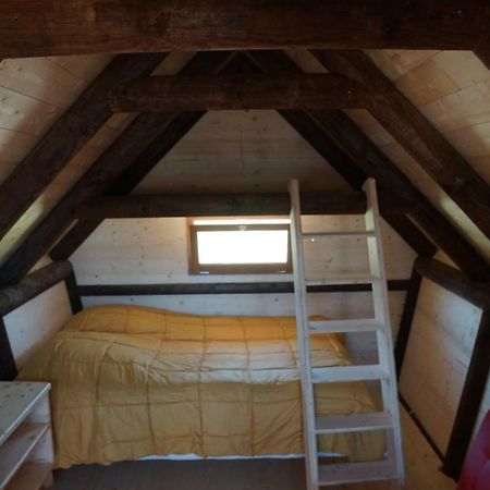 Ferme De La Corbette Bed & Breakfast คลูนี ภายนอก รูปภาพ