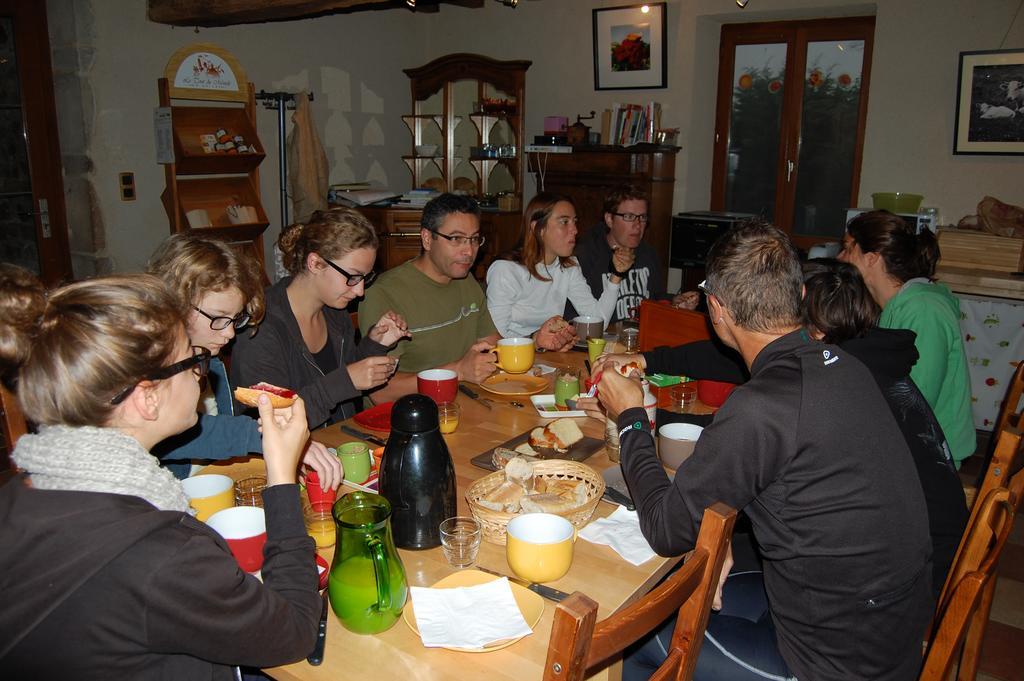 Ferme De La Corbette Bed & Breakfast คลูนี ภายนอก รูปภาพ
