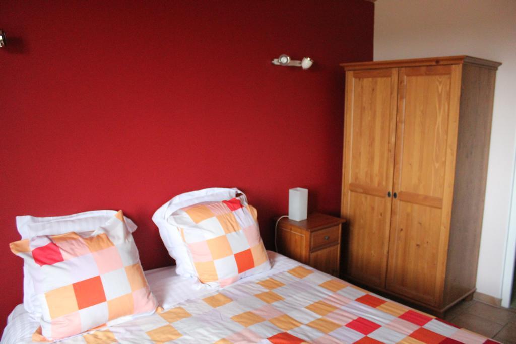 Ferme De La Corbette Bed & Breakfast คลูนี ห้อง รูปภาพ